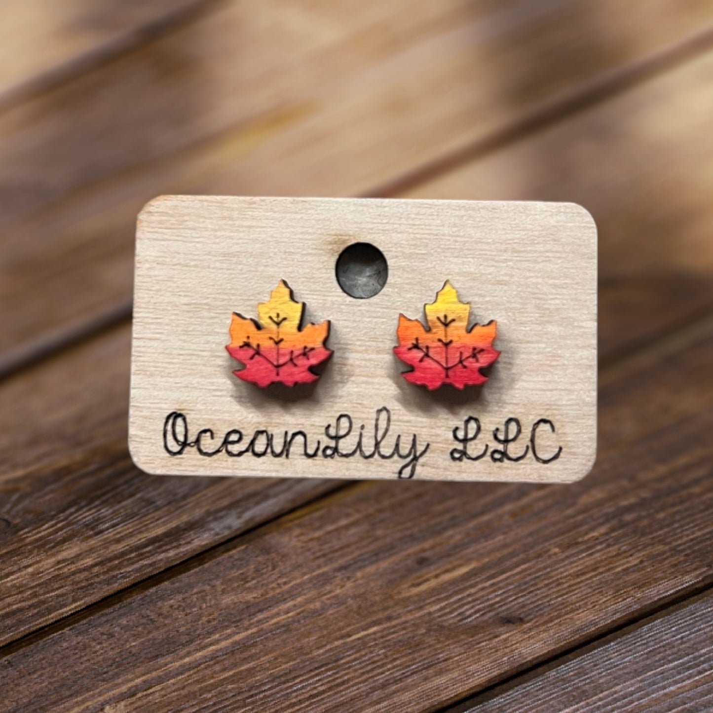 Fall leaf studs